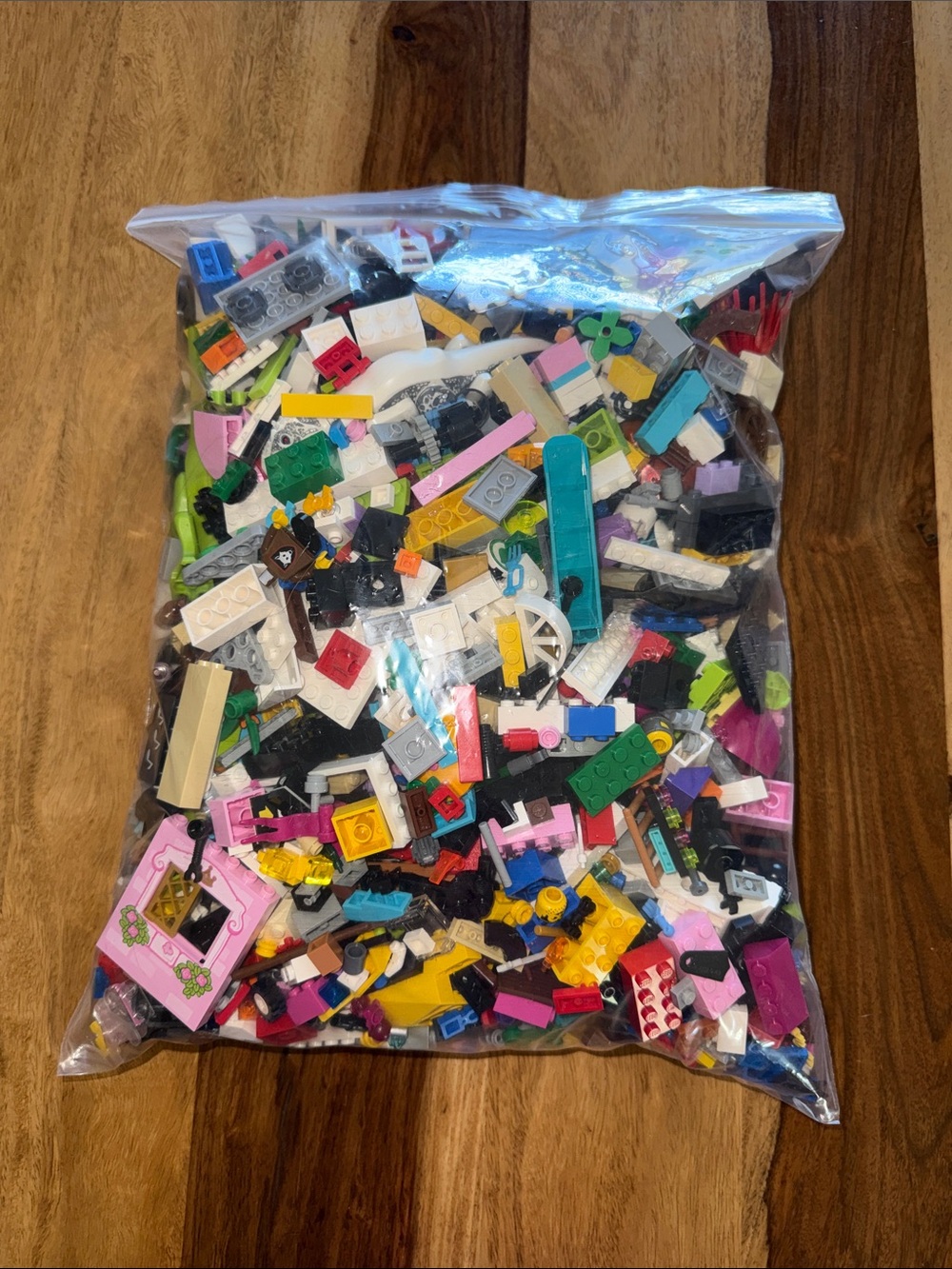Lego 4 Pounds Assorted Bricks And Pieces